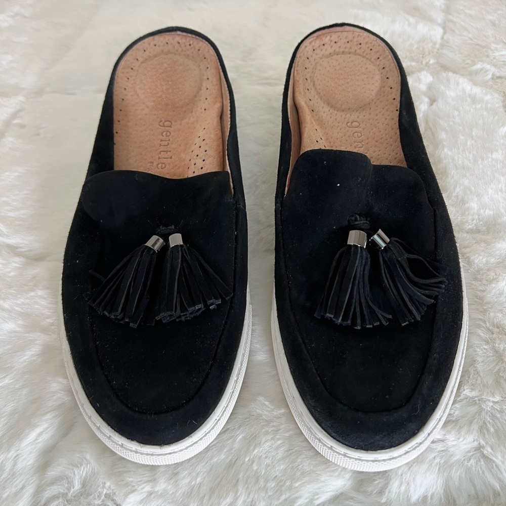Gentle Souls Rory Women’s Mule Loafers Size 6 Black Suede Tassel Slip On